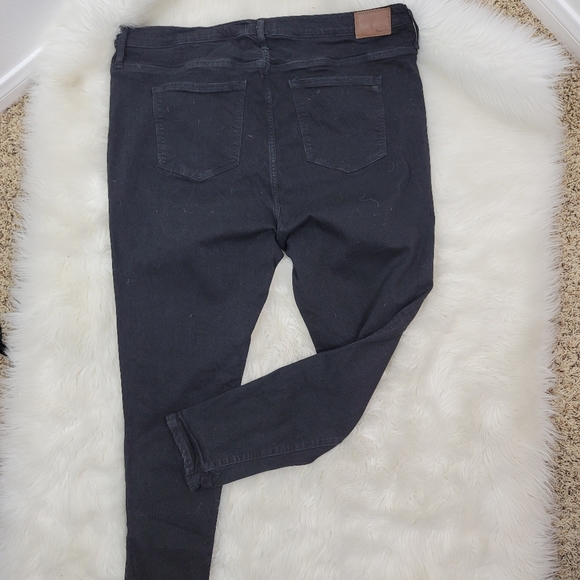 MADEWELL BLACK 9" MID-RISE HIGH WAIST SKINNY JEANS - Picture 6 of 16
